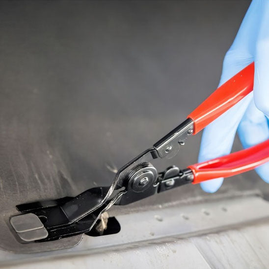 pince Ă rivet rouge | pied-de-biche