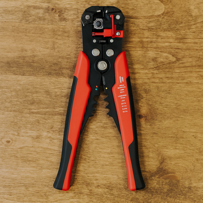Pince à dénuder 0,2-6 mm² 10-24 AWG | rouge
